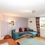 8a Wellington Terrace Whitby
