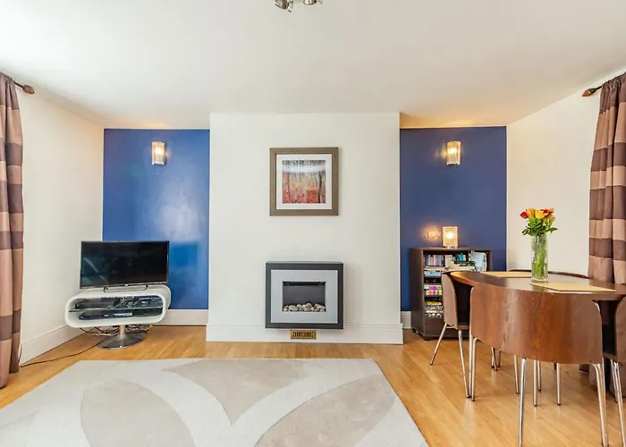 8a Wellington Terrace